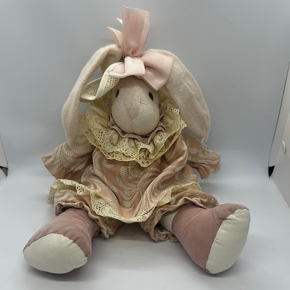 VINTAGE RUSS PLUSH PETUNIA RABBIT BUNNY Adorable Pink and Cream Bunny Plush